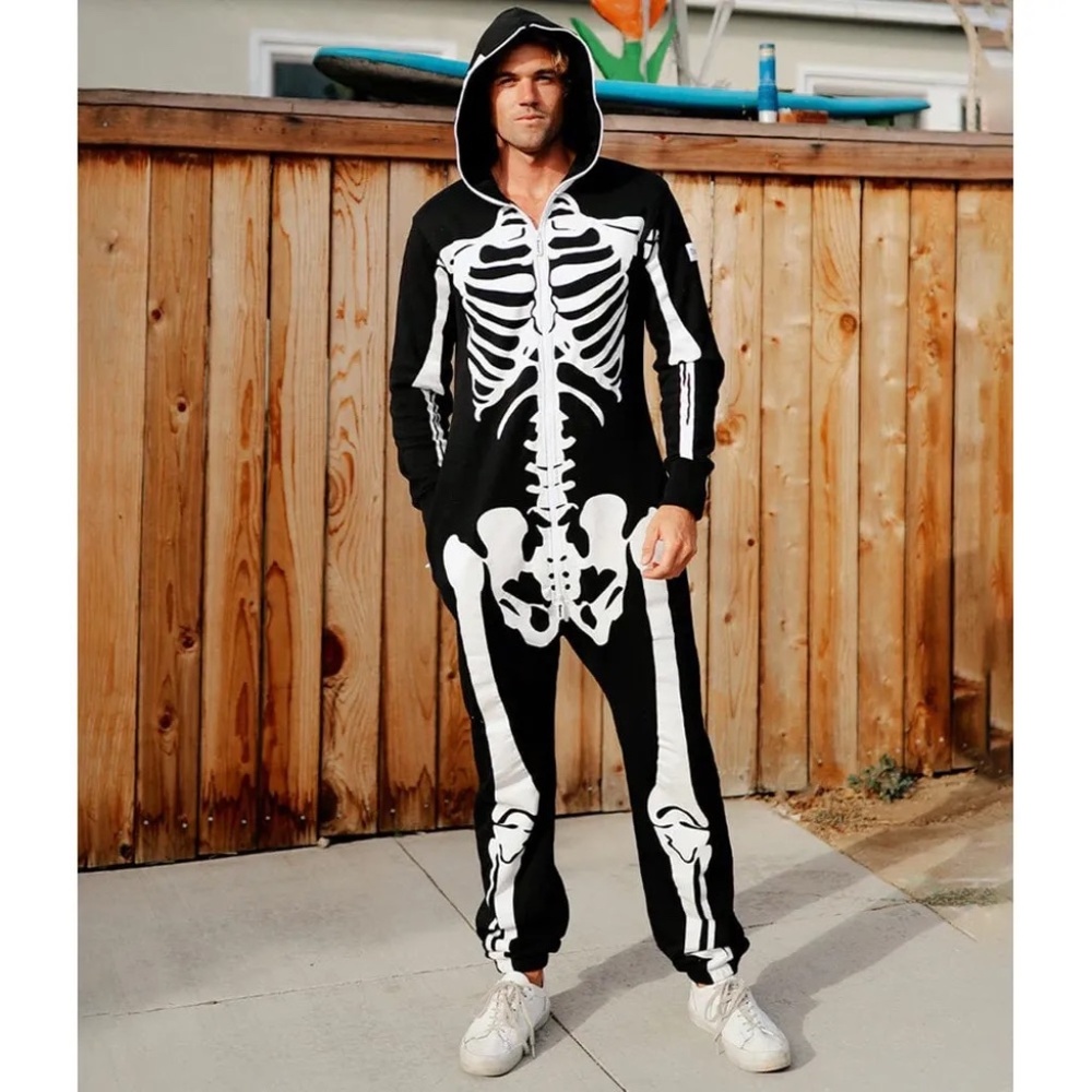 Skeleton Print Men's Black Onesie